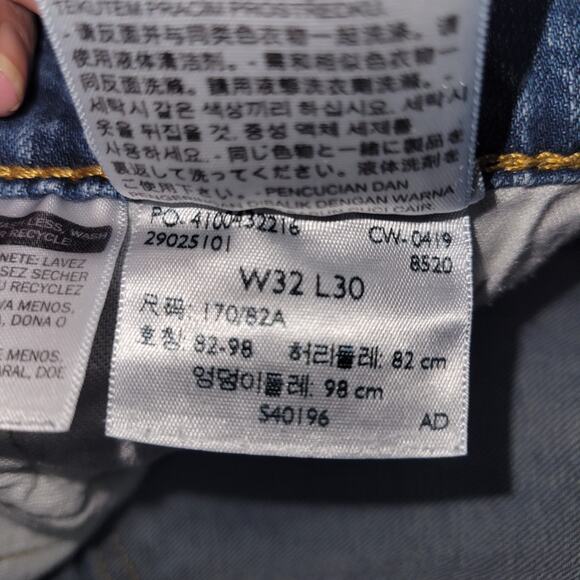 Levis 505 Jeans Mens 32x30 Blue Medium Wash Straight Leg Denim - Picture 7 of 8